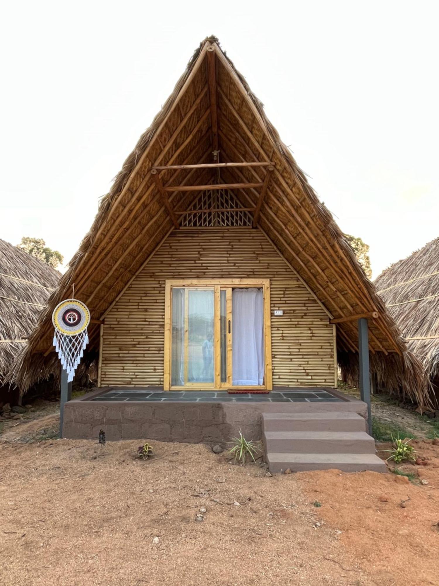 Tropical Hampi Hotel Eksteriør billede