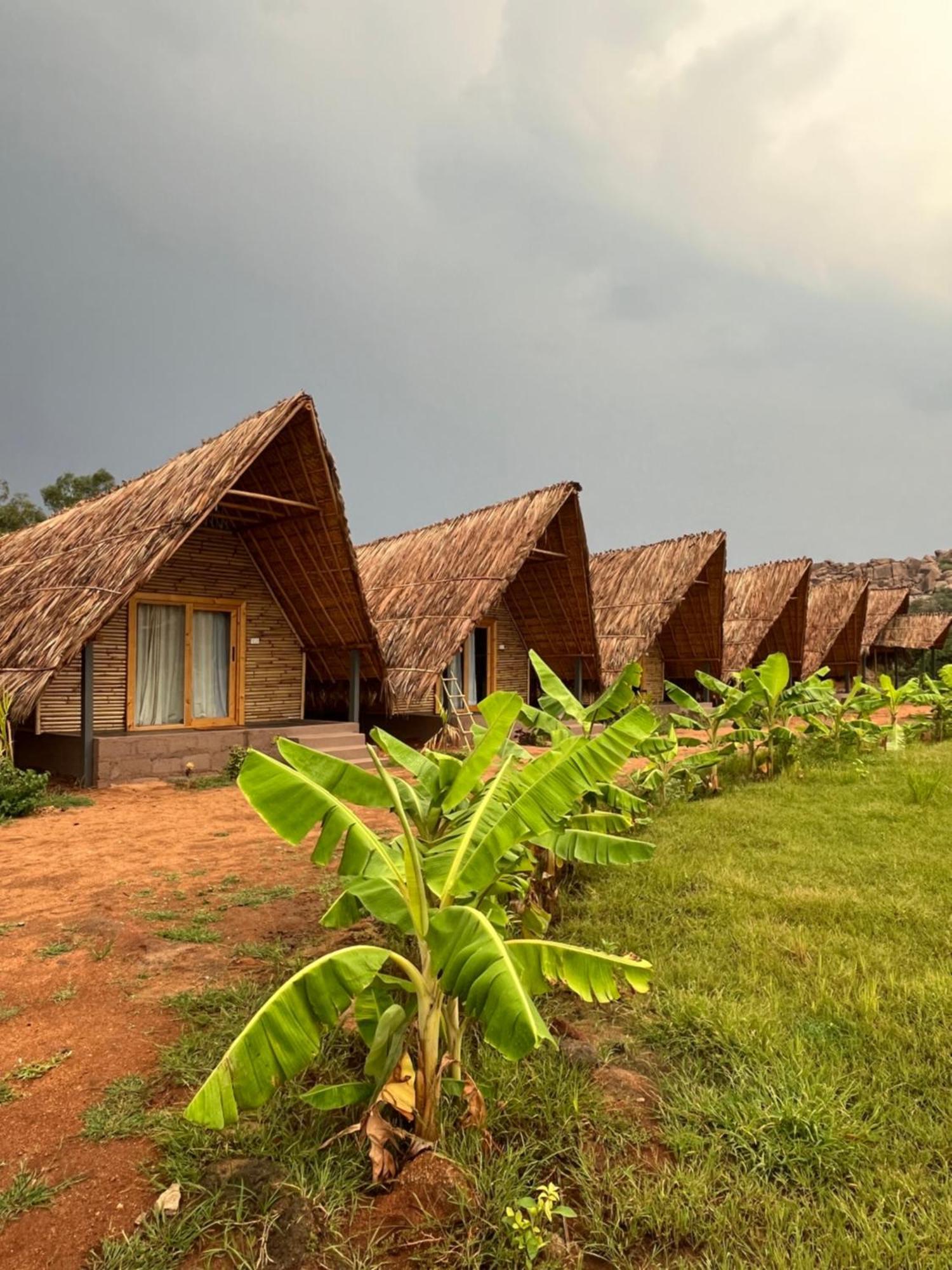 Tropical Hampi Hotel Eksteriør billede