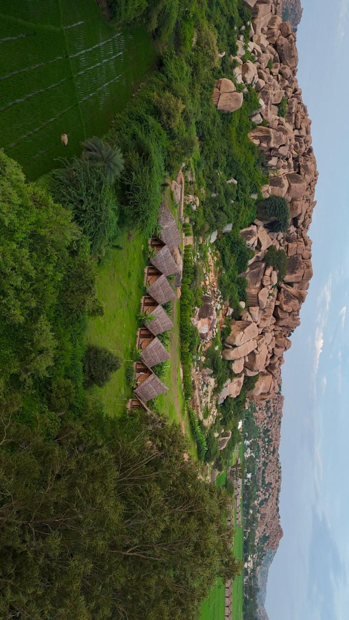 Tropical Hampi Hotel Eksteriør billede