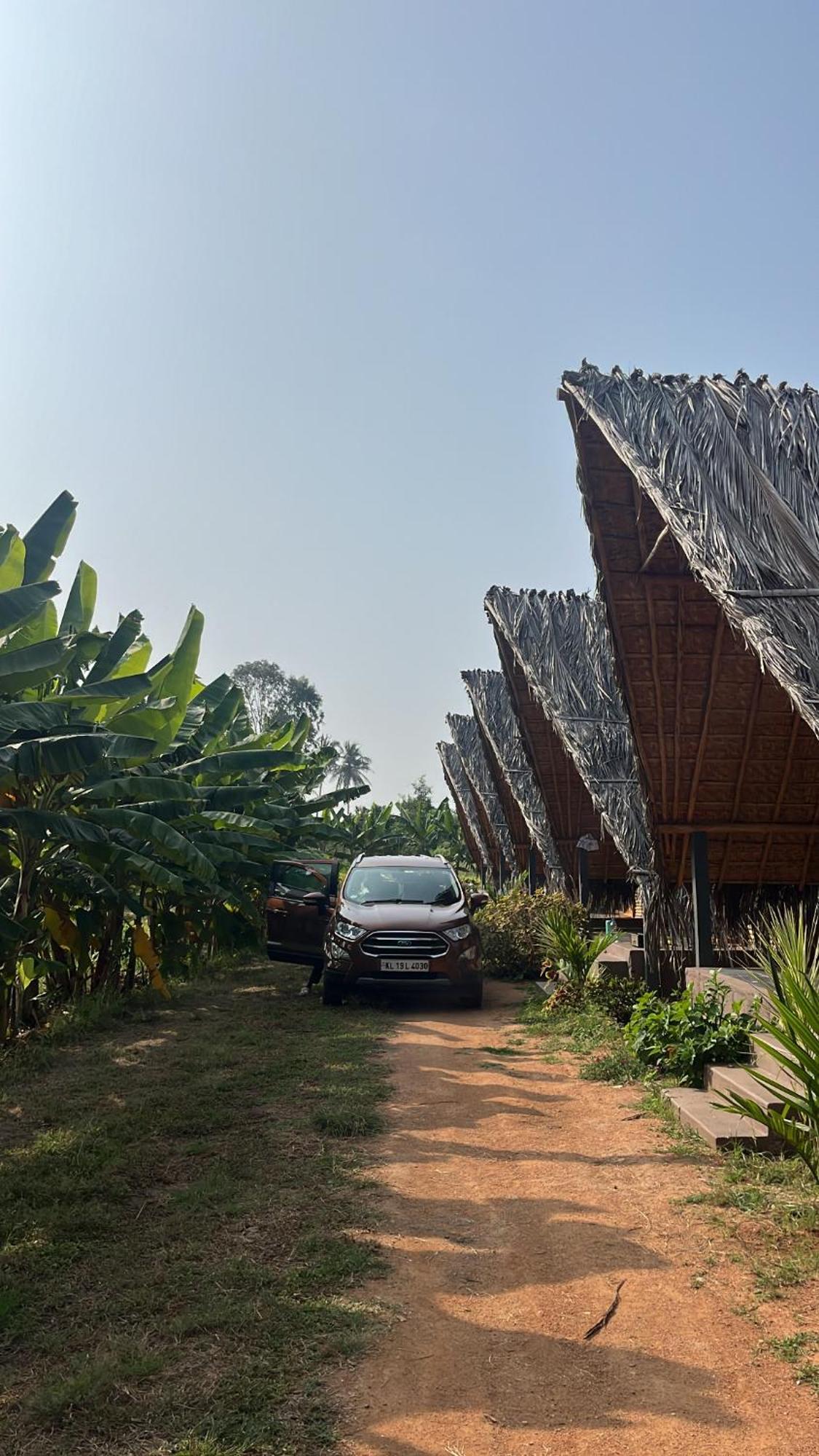 Tropical Hampi Hotel Eksteriør billede