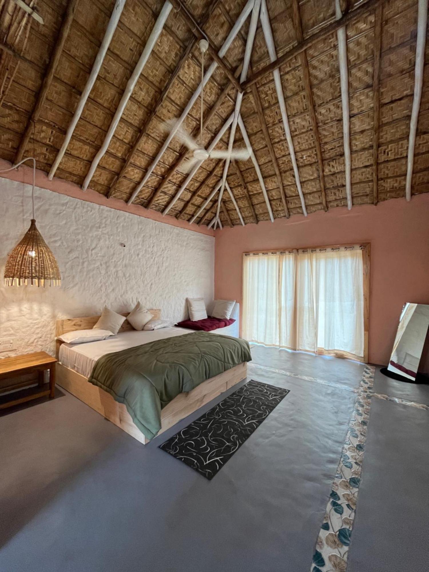 Tropical Hampi Hotel Eksteriør billede