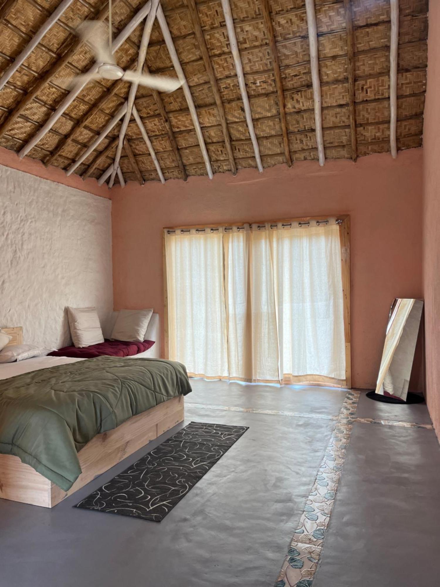 Tropical Hampi Hotel Eksteriør billede